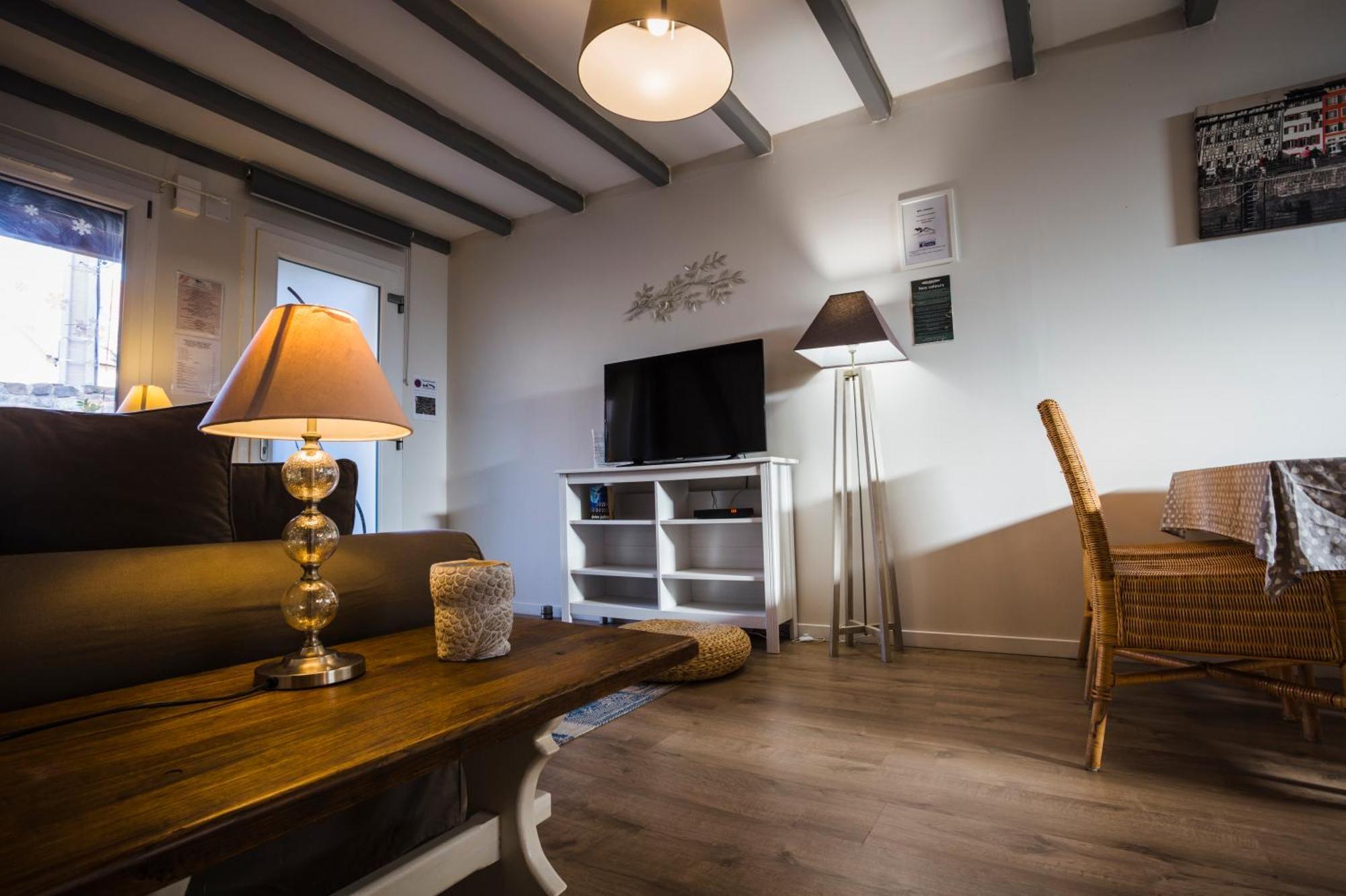 Apartamento Meubles De Tourisme Griotte Et Cannelle Bergbieten Habitación foto